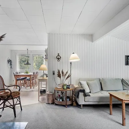 M129-vaeggerlose-troldurtvej-20 *